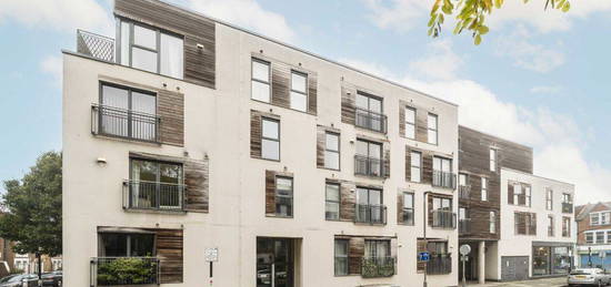 Flat for sale in Furmage Street, London SW18