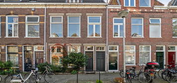 Kloosterstraat 26