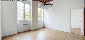 Appartement T2 - Rue Pierre Blanc - Chambre de plein pied - Calme - Aucun vis à vis - Rénové