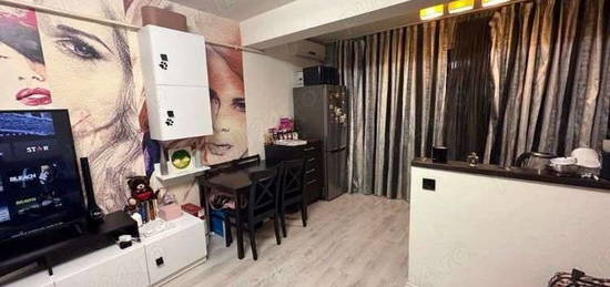 Apartament cu 3 camere.Zona Vitan