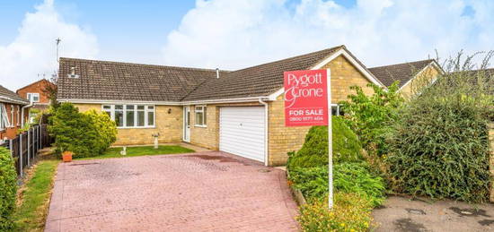 4 bedroom detached bungalow for sale