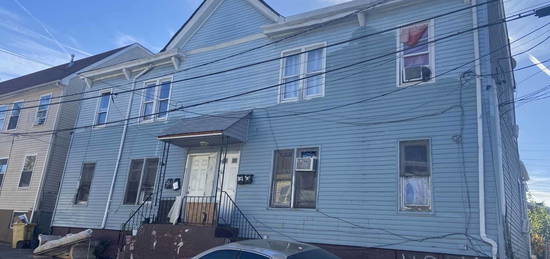 2-4 Park Pl, Paterson, NJ 07524