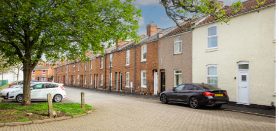 2 bedroom terraced house