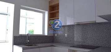 Apartamento T2 Totalmente Remodelado