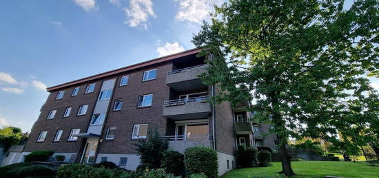 Geschmackvolle Wohnung mit Tiefgarage und Balkon