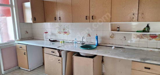 KİRALIK 3+1 KOMBİLİ YAPILI DAİRE