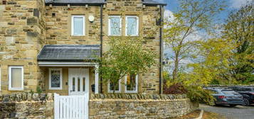 2 bedroom semi-detached house for sale