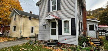 111 N  Main St, Mount Morris, NY 14510