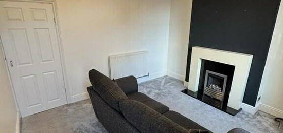 2 bedroom terraced house