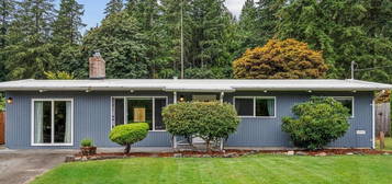 2634 Sherman Ave, Port Orchard, WA 98366