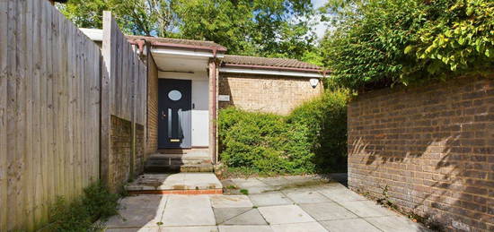 Bungalow for sale in Sorrel Bank, Linton Glade, Croydon CR0