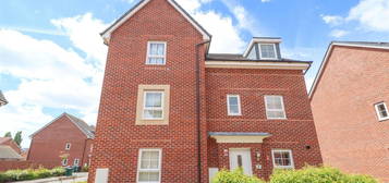 4 bed detached house for sale