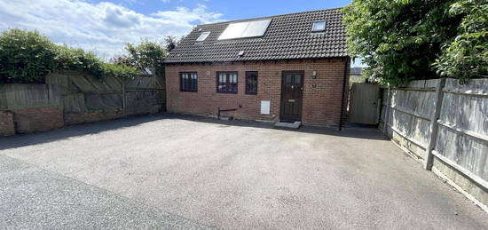 Detached bungalow for sale in Hammondstreet Road, Cheshunt, Waltham Cross EN7