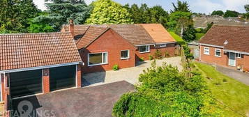 4 bedroom detached bungalow