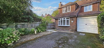 3 bedroom detached house to rent