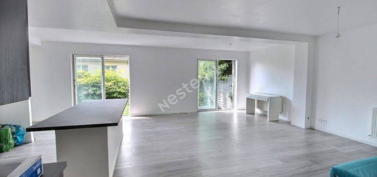 Loft 3 pièces 105 m²