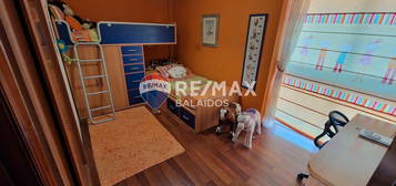 Casa adosada en venta en Estrada Da Madroa, Teis