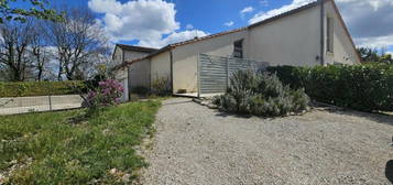 Studio meublé avec jardin et place de parking