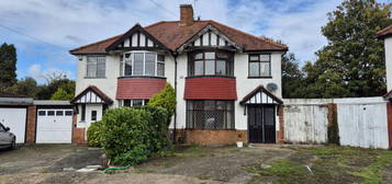 3 bedroom semi-detached house