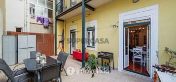 Apartamento T2 com espaço exterior, Penha de França, em Lisboa