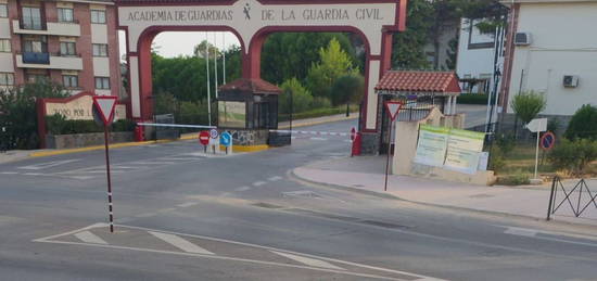 Alquiler de Piso en calle Manuel Machado, 13