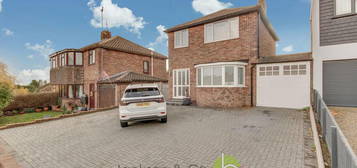 3 bedroom detached house