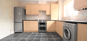 2 bed flat to rent