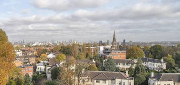 Flat to rent in Putney Hill, Putney Heath, London SW15