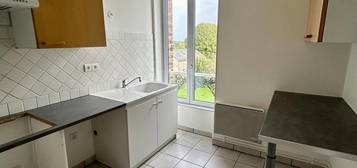 Location appartement 5 pièces 85 m²