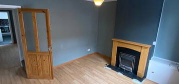 Terraced house to rent in Carlingford Road, Hucknall, Nottingham NG15