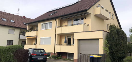 Schön renovierte 2-Zimmer-Wohnung mit Balkon und EBK in Filderstadt