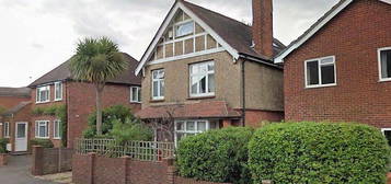 Detached house to rent in Stoughton Road, Guildford GU2