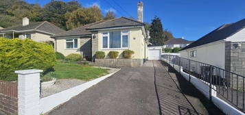 2 bedroom detached bungalow to rent