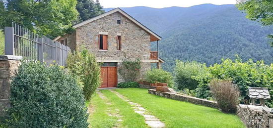 Casa o chalet en venta en De la Comella, Queralbs