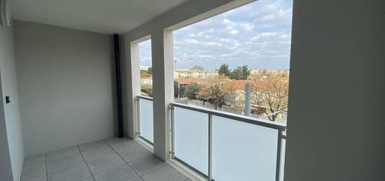 Location appartement 2 pièces 46 m²