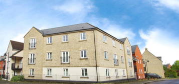 Flat for sale in Rigel Close, Oakhurst, Swindon SN25