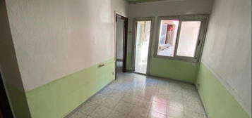 Piso en venta en Rafel Casanova, 101, Centre