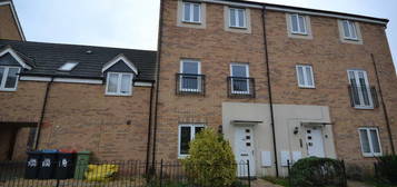 4 bedroom semi-detached house