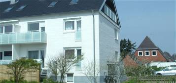 Provisionsfrei !  Traumhafte 3 Zimmer ETW in toller Wohnlage von Hörnum mit Balkon + Terasse + ca. 27 m² Partykeller