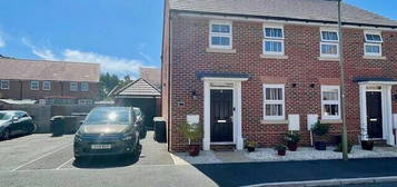 2 bedroom semi-detached house for sale