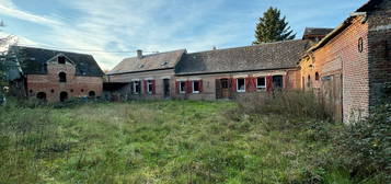 Ancien corps de ferme a renover 10 mns de doullens