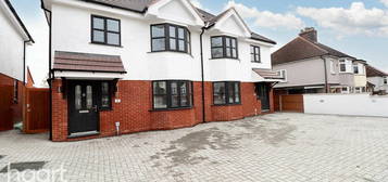 4 bedroom semi-detached house for sale