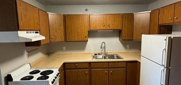 1038 Fond Du Lac Ave Unit 305, Kewaskum, WI 53040