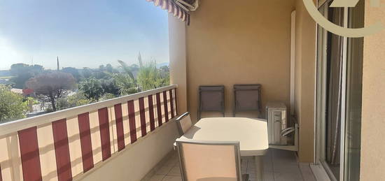 VENTE - FREJUS - Appartement 3 pièces de 62.40 m2 avec terra