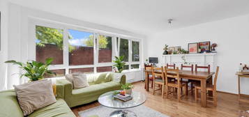 3 bedroom flat for sale