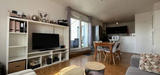 Appartement  à vendre, 3 pièces, 2 chambres, 58 m²