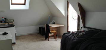 Location appartement 1 pièce 16 m²