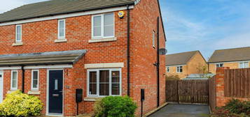 3 bedroom semi-detached house for sale