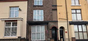 1 bedroom ground floor flat to rent