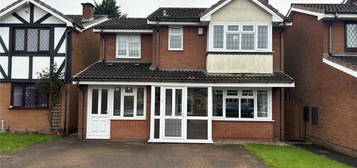 4 bed detached house to rent